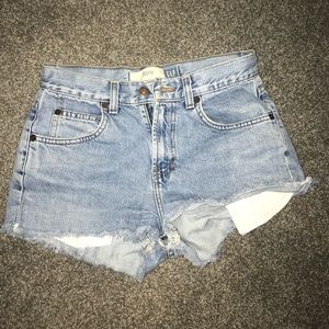 denim short shorts